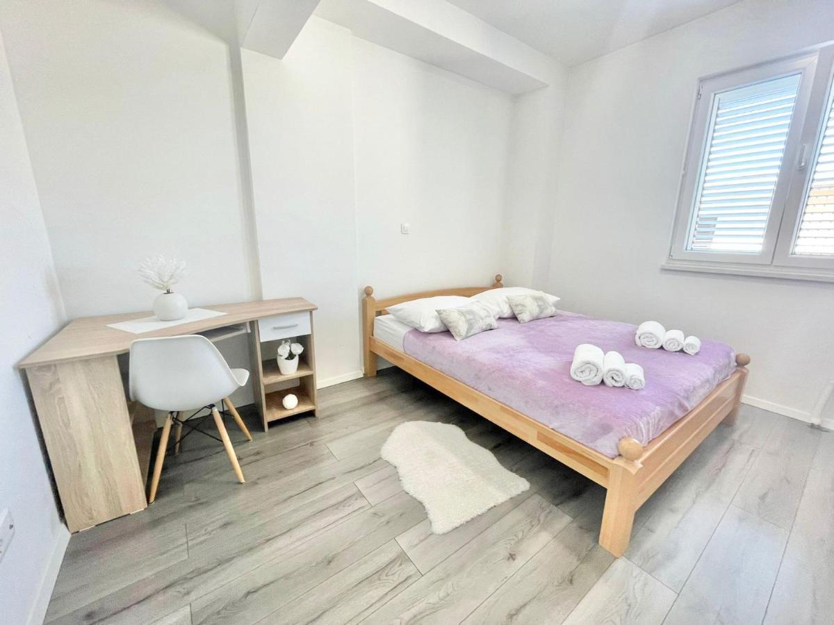 Apartman Niko Lejlighed Split Eksteriør billede
